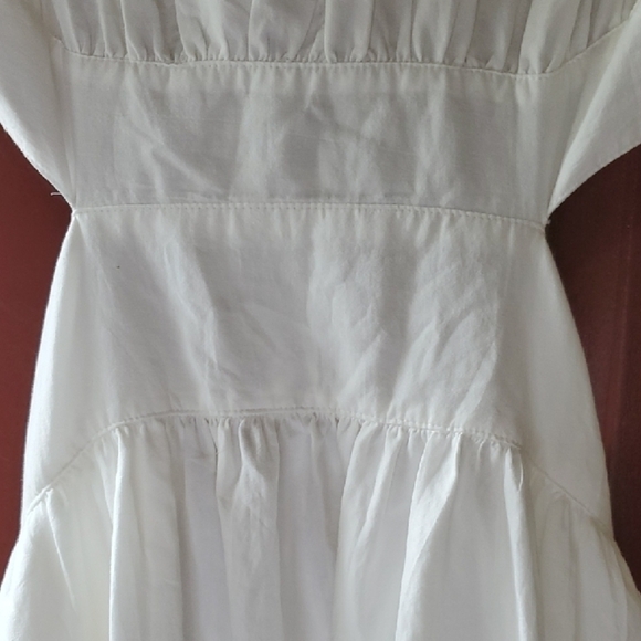 Chic White Sleeveless Maxi Dress - Picture 9 of 16